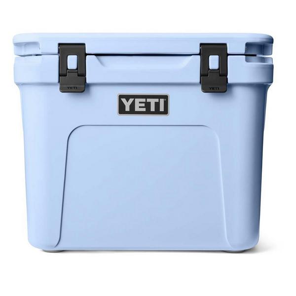 Roadie 32 Wheeled Cooler