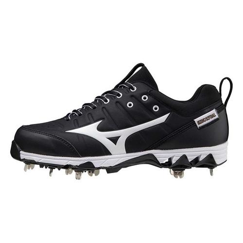 Women's Mizuno 9-Swift 7 Low Metal Softball Cleats - Primary Image