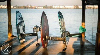 Foil Surfing for Beginners: How to Wakefoil