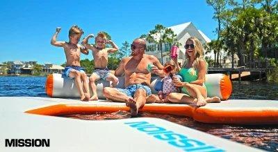How to Choose an Foam vs. Inflatable Floating Water Mat
