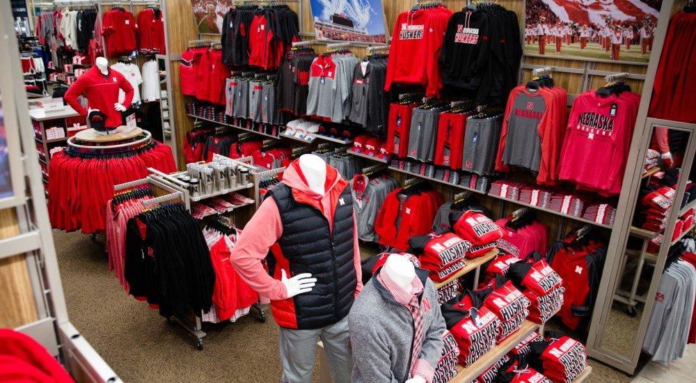 nebraska husker fan shop featuring shirts and shorts