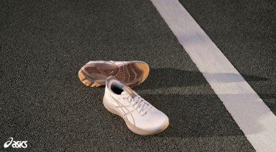 How to Clean Shoe Insoles