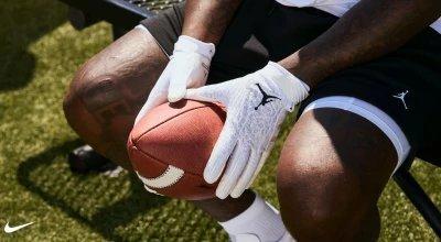 Men's Jordan 1 Low TD Molded Football Cleats
