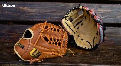 High-performance gloves for baseball players