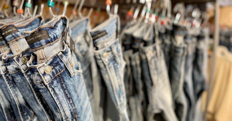 Women's Fashion Clothing at Moorhead