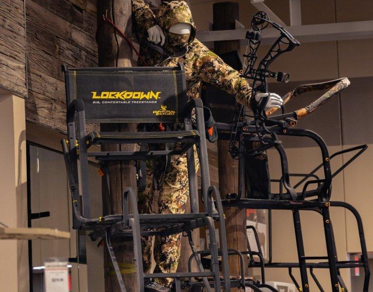 Treestands & Saddles