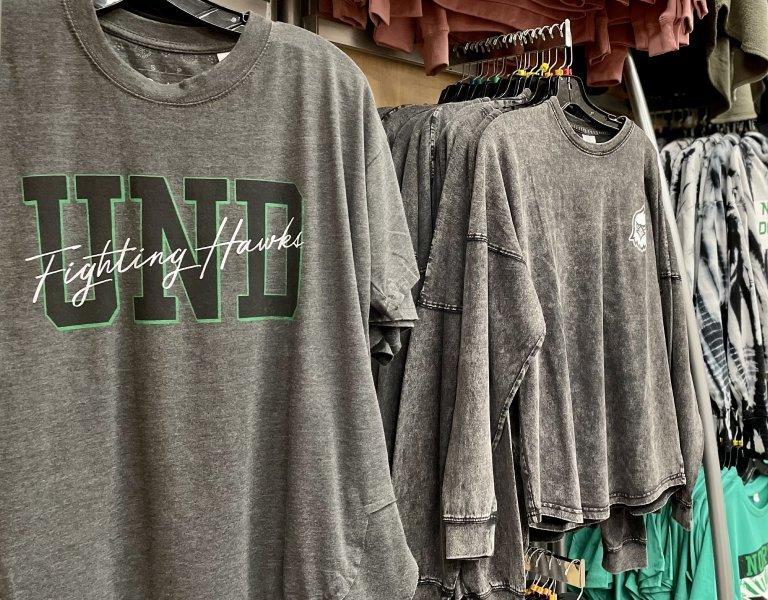 UND Shirts