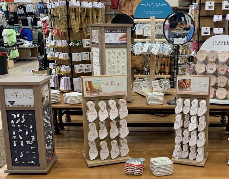 Women’s Accessories