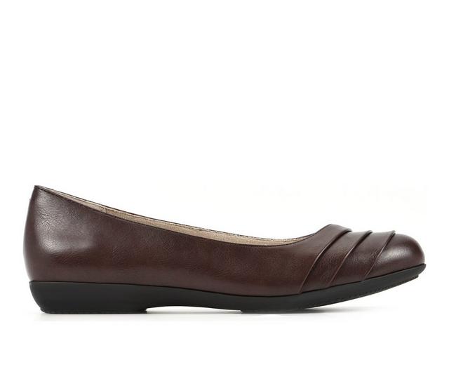 Women's Cliffs by White Mountain Clara Flats in Brown Smooth color