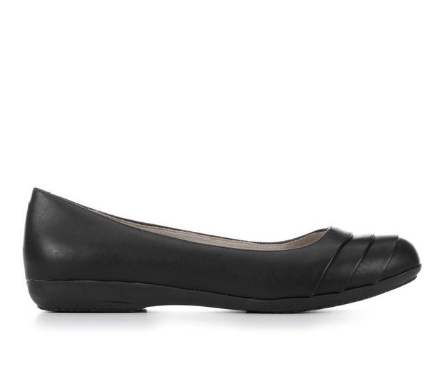 Women's Cliffs by White Mountain Clara Flats in Black Smooth color