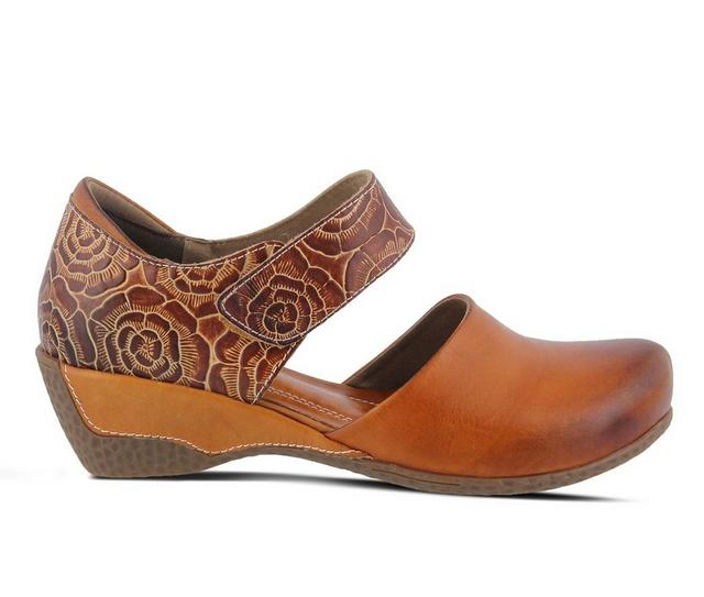 Women's L'Artiste Gloss-Pansy Clogs in Camel color