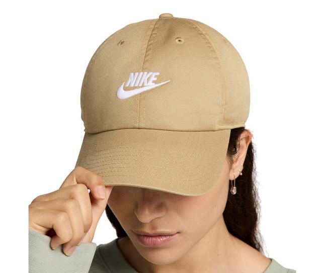 Nike US Futura Washed Baseball Cap in Beige M/L color