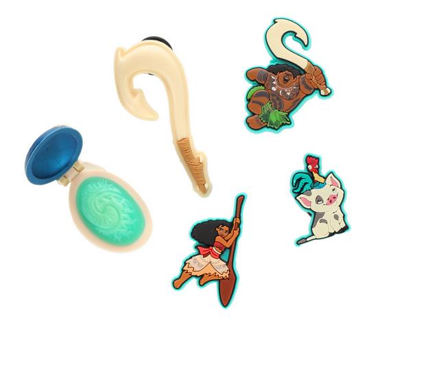 Crocs Jibbitz 5 Pack Shoe Charms in Disney Moana color