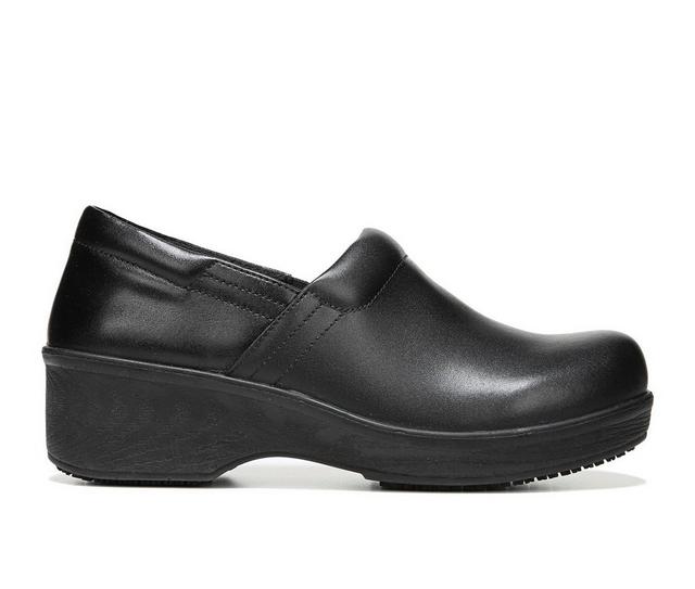 Women's Dr. Scholls Dynamo Slip-Resistant Clogs in Black color