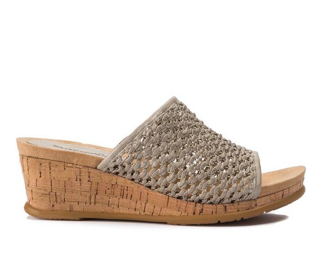Women's Baretraps Flossey Wedge Sandals in Champagne color