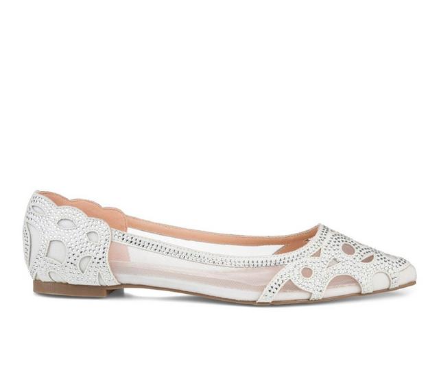 Women's Journee Collection Batavia Flats in White color