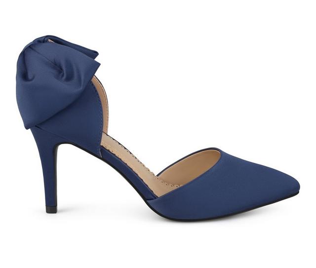 Women's Journee Collection Tanzi Pumps in Navy color