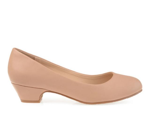 Women's Journee Collection Saar Pumps in Nude color