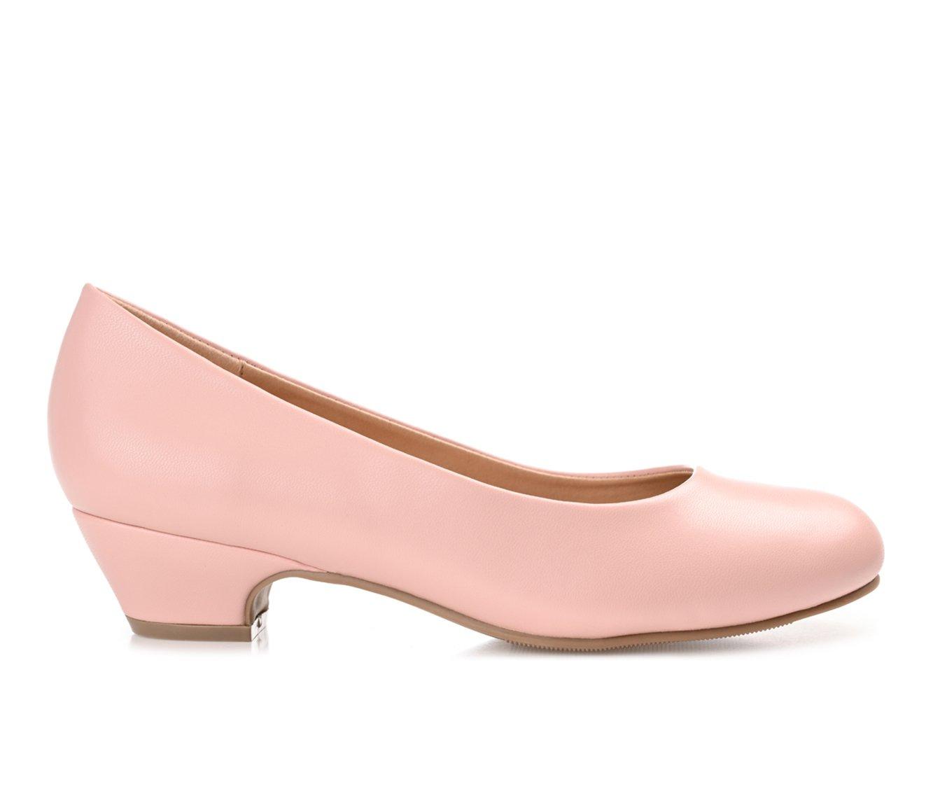 Women's Journee Collection Saar Pumps