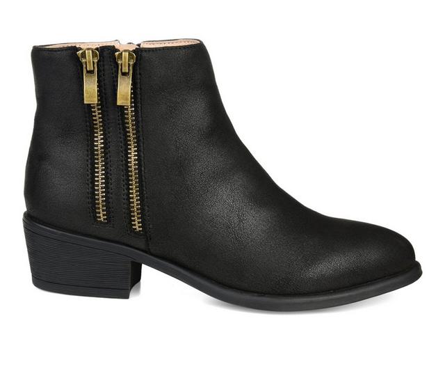 Women's Journee Collection Jayda Booties in Black color