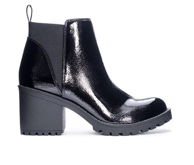 Women's Dirty Laundry Lido Lugged Chelsea Boots in Smooth Black color