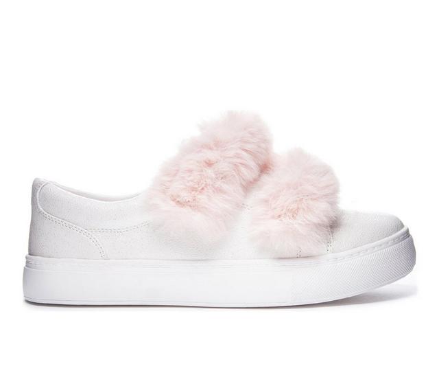 Women's Dirty Laundry Jordan Shimmer Slip-On Shoes in White color