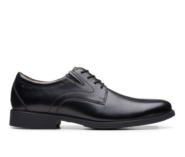 Men's Clarks Whiddon Plain Dress Oxfords in Black Leather color