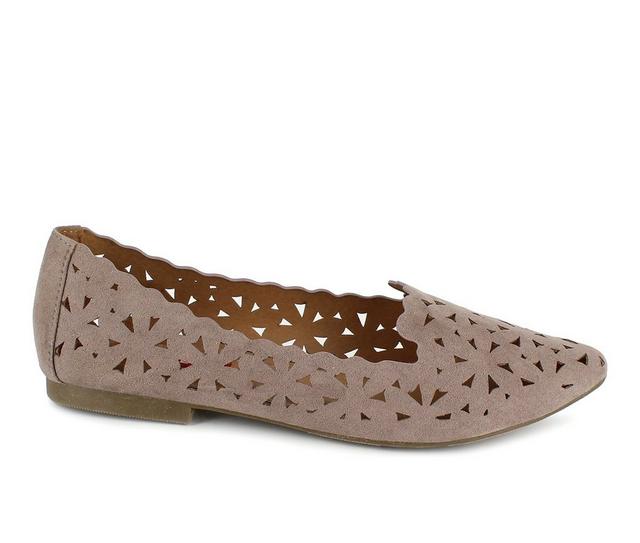 Women's Unionbay Winfrey Flats in Taupe color