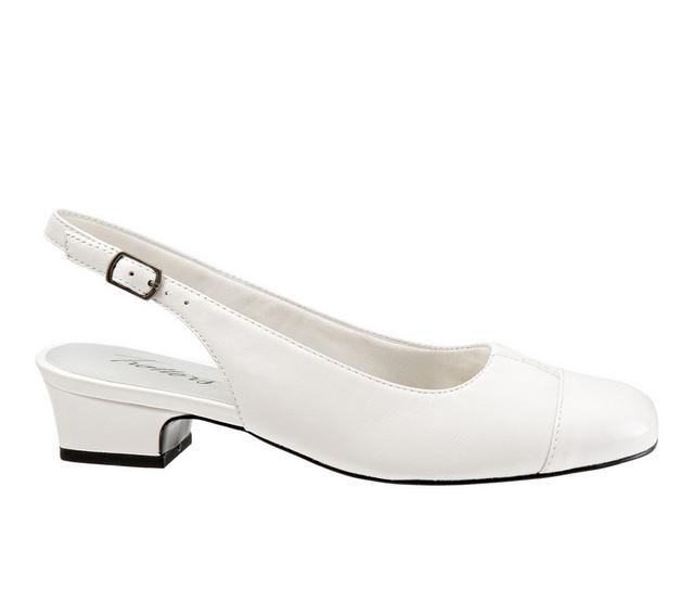 Women's Trotters Dea Pumps in White color