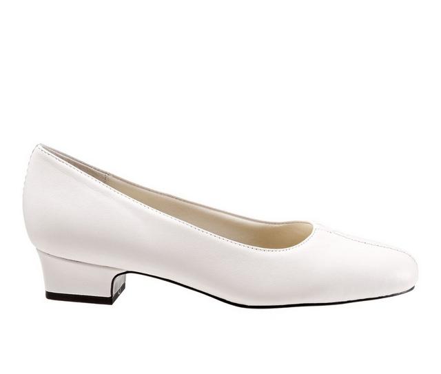 Women's Trotters Doris Pumps in White color