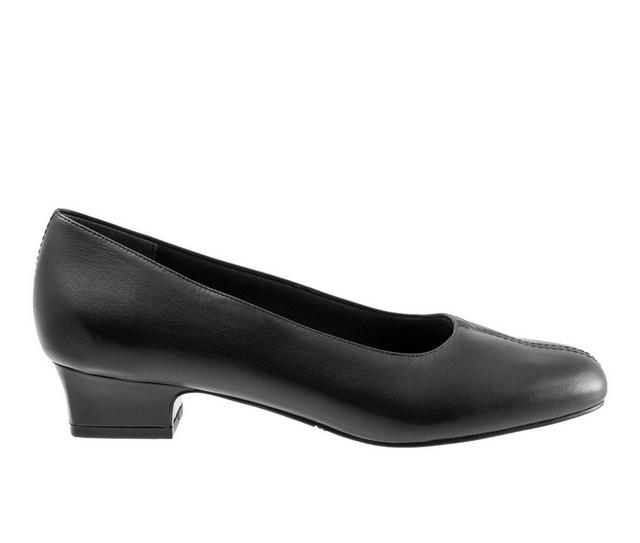 Women's Trotters Doris Pumps in Black color