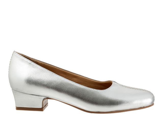 Women's Trotters Doris Pumps in Silver color