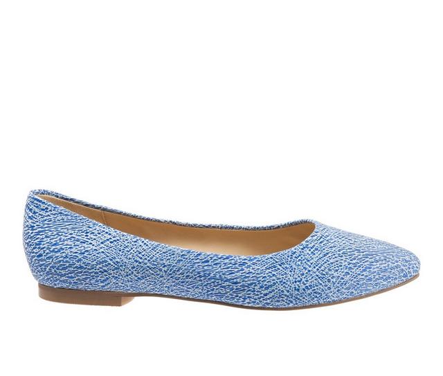 Women's Trotters Estee Flats in Washed Blue color