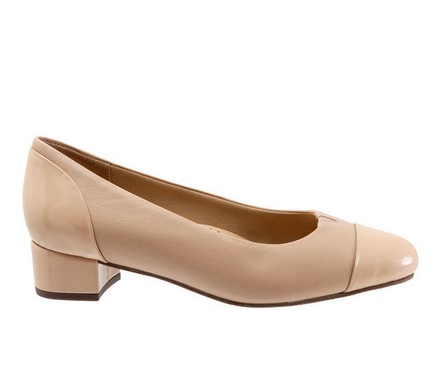 Women's Trotters Daisy Pumps in Nude color