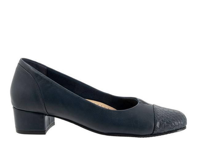 Women's Trotters Daisy Pumps in Navy Snake color