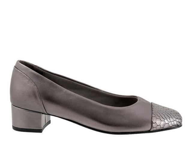 Women's Trotters Daisy Pumps in Pewter Snake color