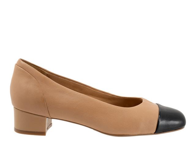 Women's Trotters Daisy Pumps in Beige/Black color