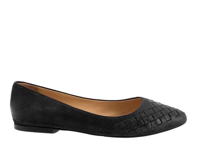 Women's Trotters Estee Woven Flats in Black Nubuck color