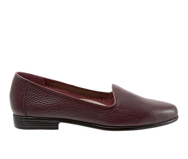 Women's Trotters Liz Tumbled Flats in Burgundy color
