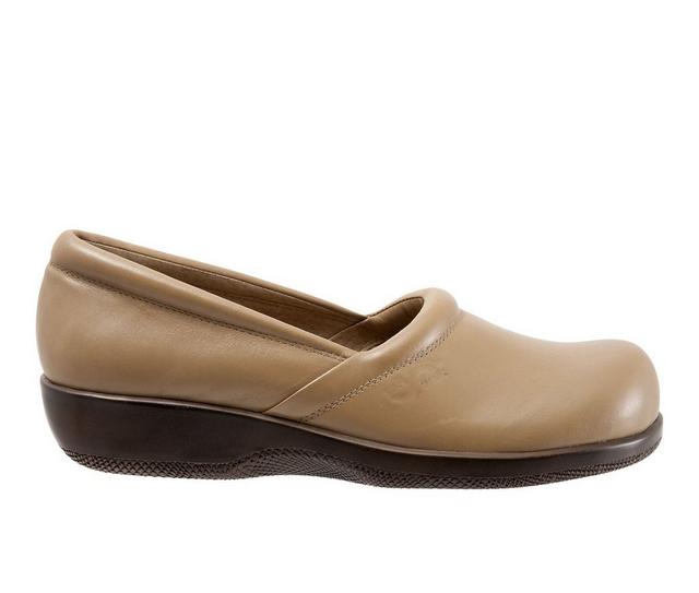 Women's Softwalk Adora Flats in Taupe color