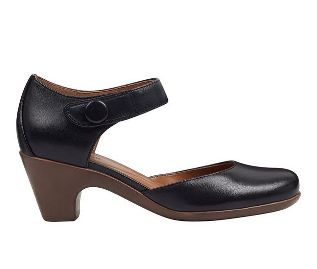 Women's Easy Spirit Clarice Pumps in Black Leather color