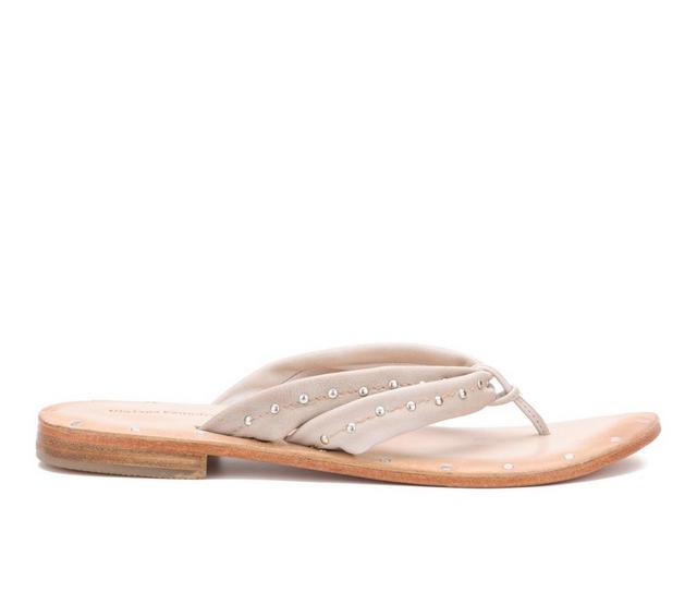 Women's Vintage Foundry Co Hera Flip-Flops in Off White color