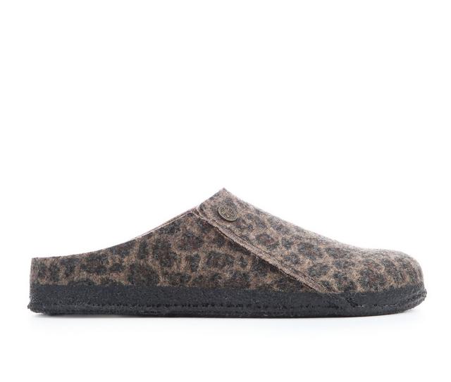 Women's Birkenstock Zermatt Slipper Winter Clogs in Leopard Toffee color