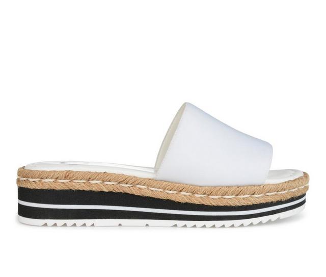 Women's Journee Collection Rosey Flatform Sandals in White color