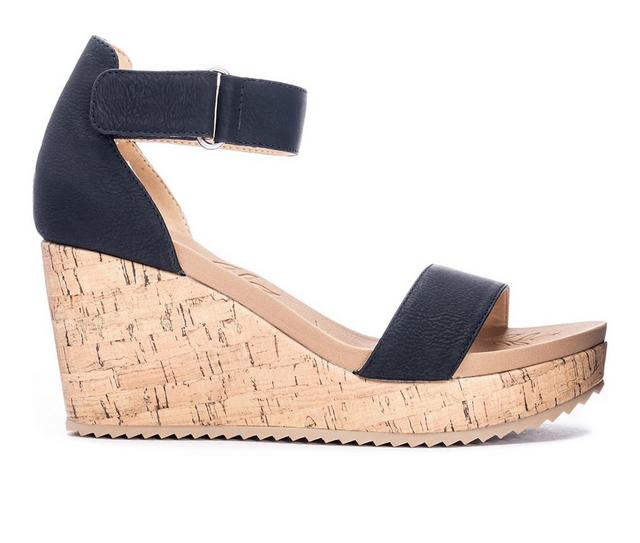 Women's CL By Laundry Kaya Wedge Sandals in Black color
