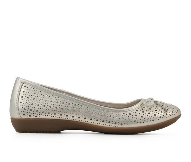 Women's Cliffs by White Mountain Cheryl Flats in Platino/Met color