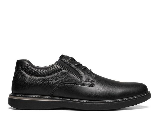 Men's Nunn Bush Bayridge Plain Toe Oxfords in Black color