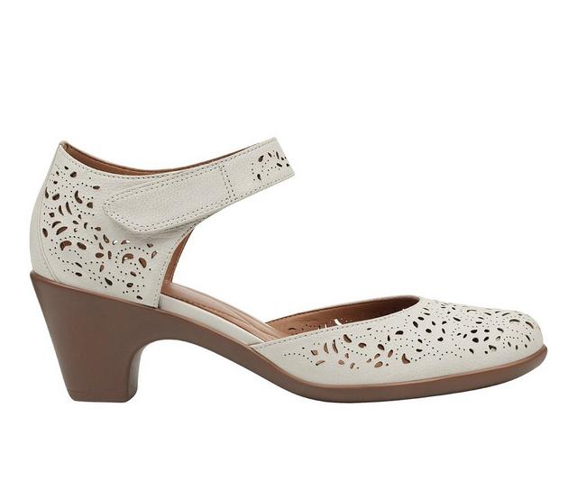 Women's Easy Spirit Cindie Pumps in Ivory Leather color