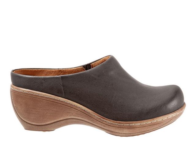 Women's Softwalk Madison Clogs in Dark Grey color