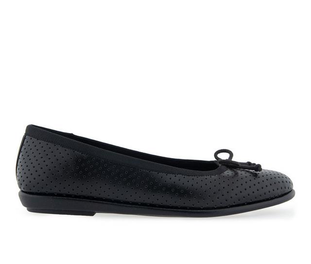 Women's Aerosoles Homebet Flats in Black Perf color